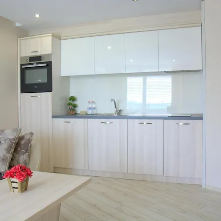 Heaven Apartment *